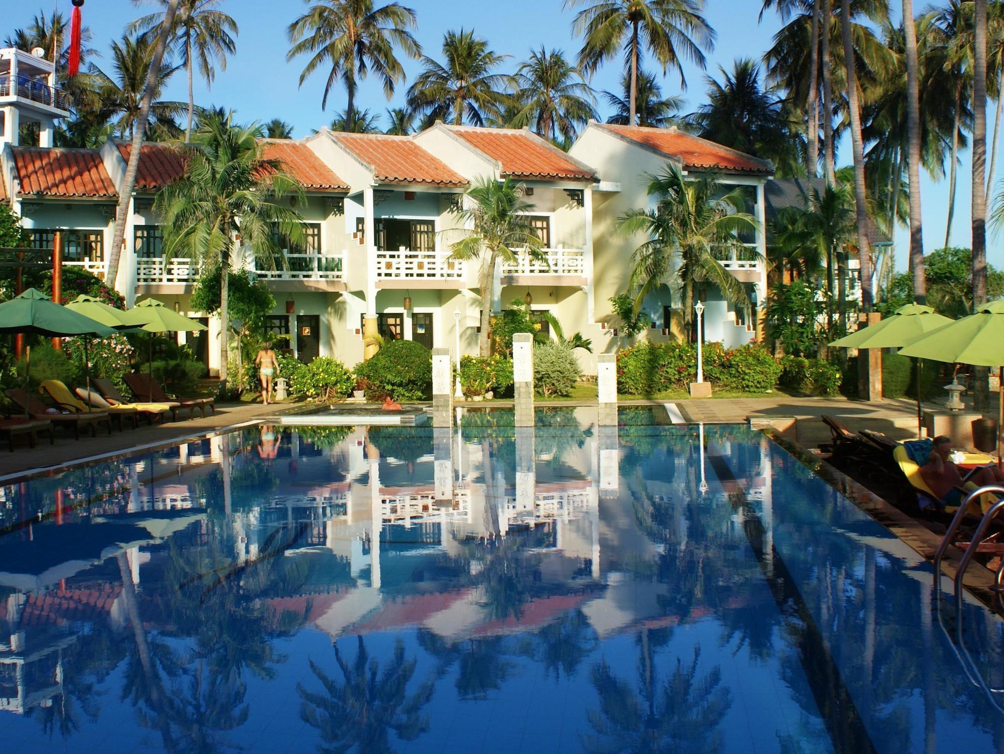Dynasty Mui Ne Beach Resort Phan Thiết Buitenkant foto