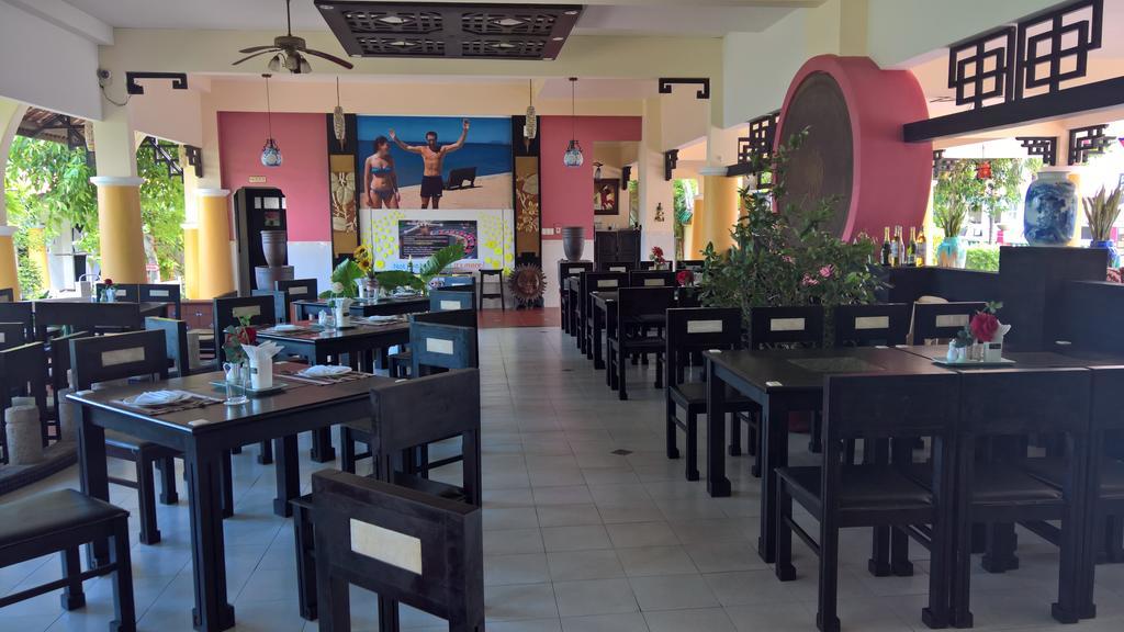 Dynasty Mui Ne Beach Resort Phan Thiết Buitenkant foto