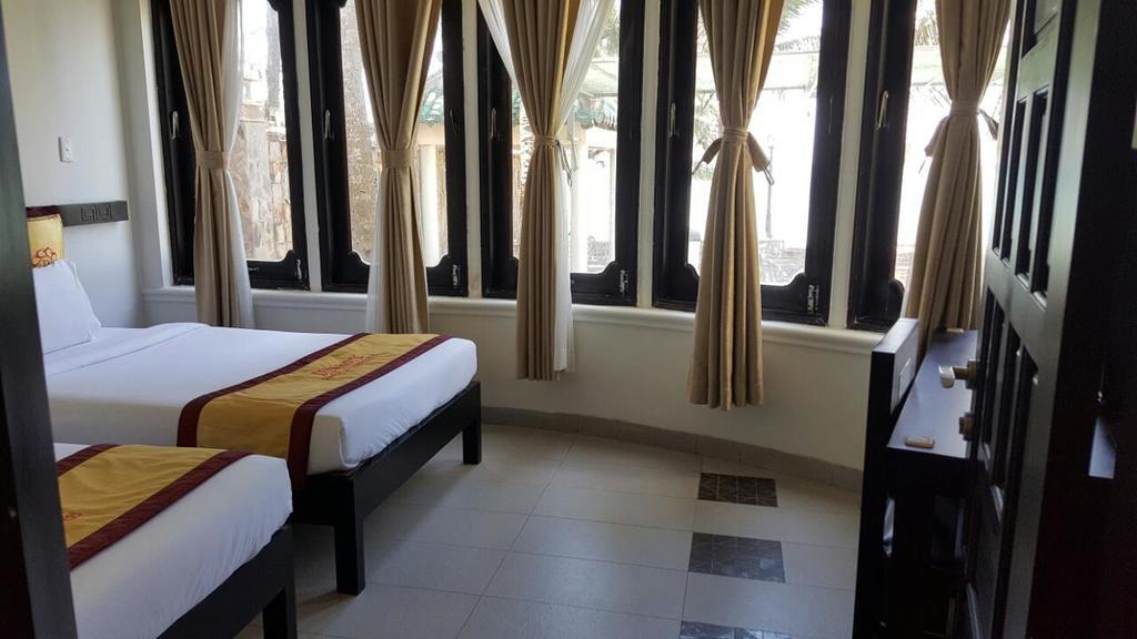 Dynasty Mui Ne Beach Resort Phan Thiết Buitenkant foto