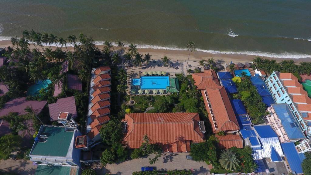 Dynasty Mui Ne Beach Resort Phan Thiết Buitenkant foto