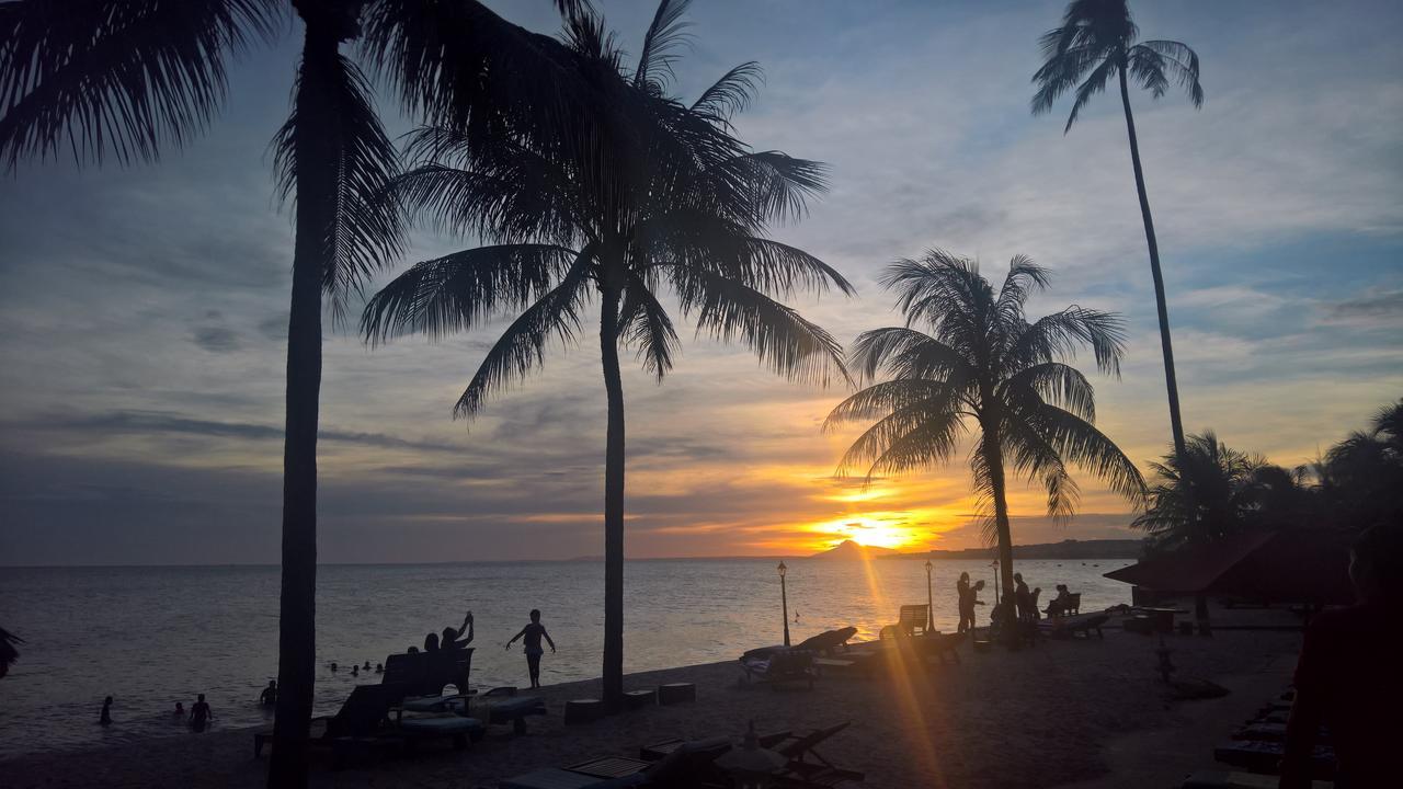 Dynasty Mui Ne Beach Resort Phan Thiết Buitenkant foto