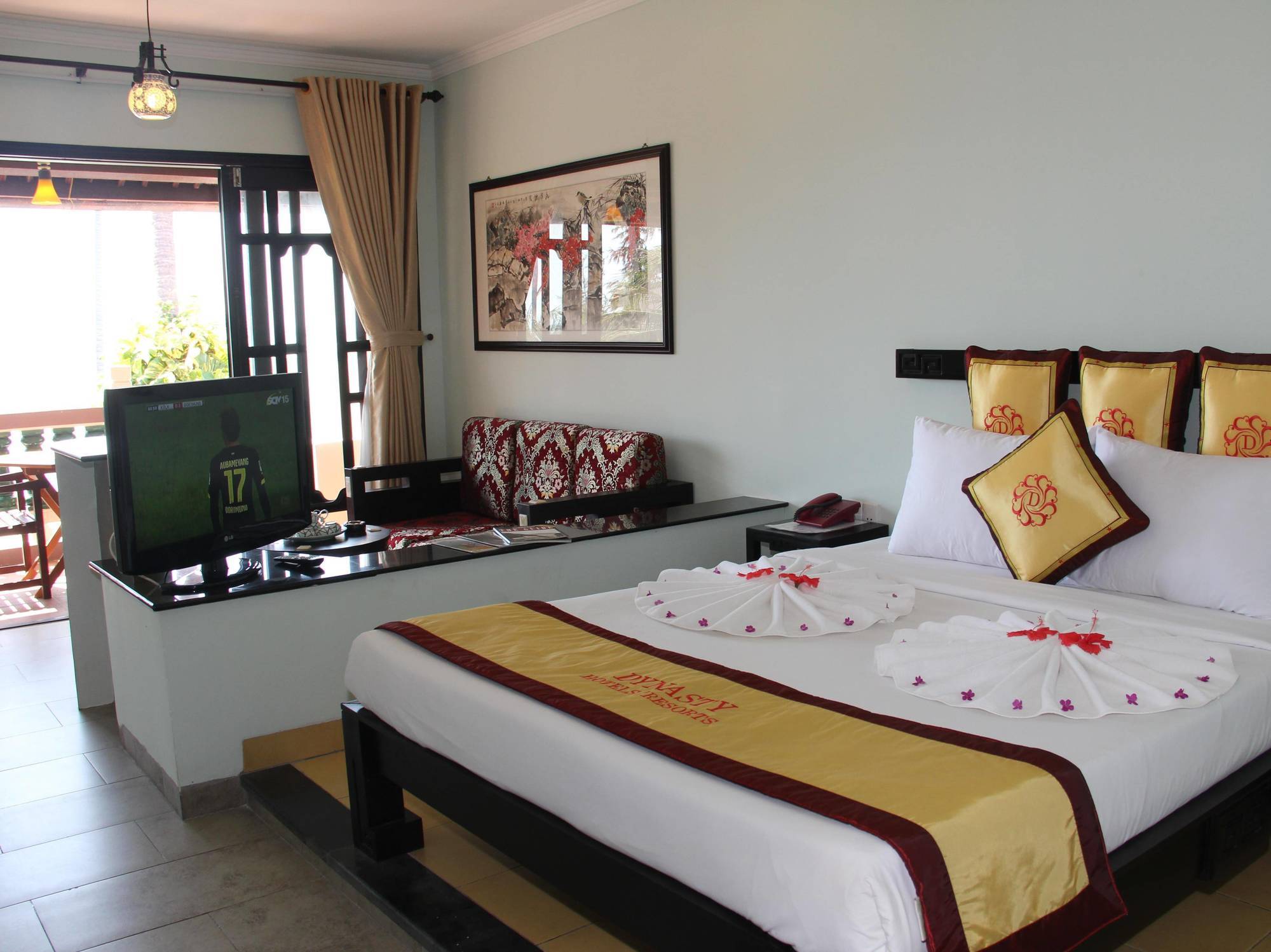 Dynasty Mui Ne Beach Resort Phan Thiết Buitenkant foto
