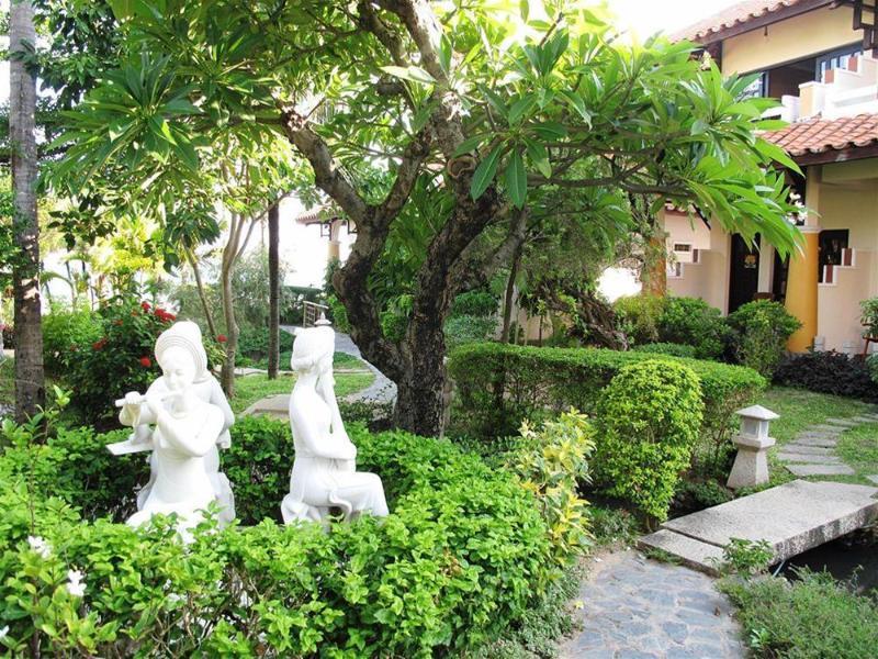 Dynasty Mui Ne Beach Resort Phan Thiết Buitenkant foto